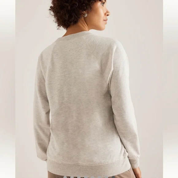 NWT - Crew-Neck Graphic Sweatshirt - Picture 2 of 8